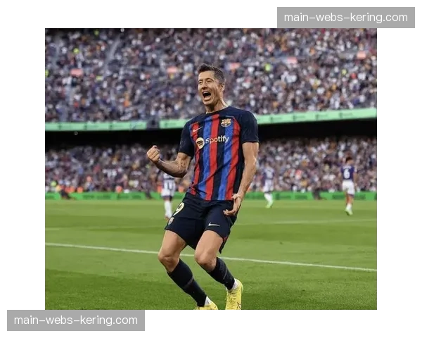 奥萨苏纳依靠传统边路传中取胜,西甲“古典战术”仍具生命力