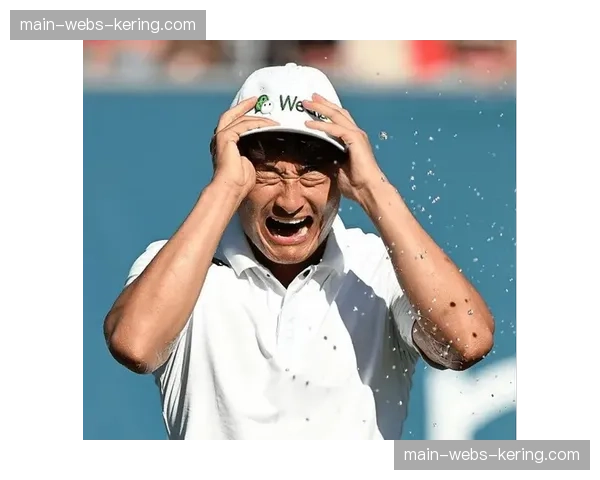 中国选手李昊桐在肯尼亚公开赛夺冠,结束五年冠军荒 中国选手李昊桐在肯尼亚公开赛夺冠,结束五年冠军荒